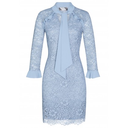 Bezauberndes Spitzenkleid SARAH mit Schluppe und Volantsdetails /