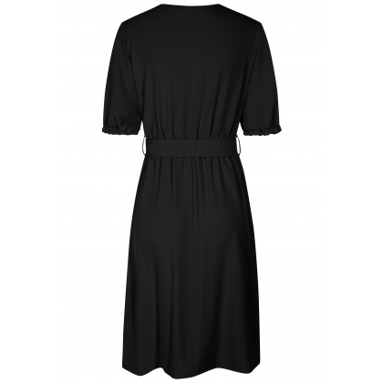 Stilvolles Kleid ADA mit modischen Details /